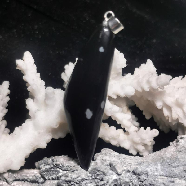 Schneeflocken Obsidian Anhänger